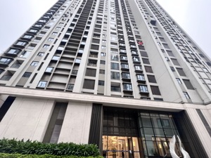 曾卖到16万/平的豪宅延期交付半年，却因为28.31平方米而无法办理房产证…
