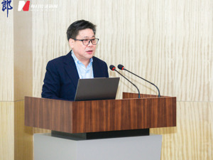 黄山旅游董事长章德辉：旅游消费升级与降级并存 景区和游客需“双向奔赴”