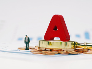 时隔一个半月沪指再度失守3000点