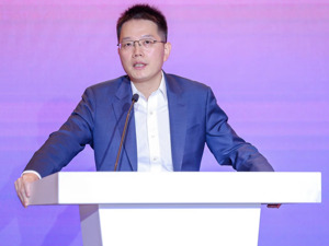 花旗集团大中华区首席经济学家余向荣：2024全球经济将“归于平庸”，预计美联储明年7月开始降息