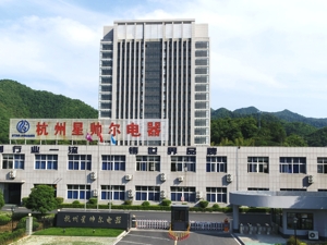A股上市公司公告：董事长因病逝世，享年74岁！