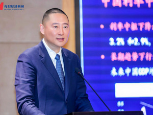百年保险资管党委书记、董事长杨峻：低利率下权益资产的确定性提升，多维度把握权益投资机会