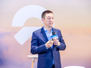 正面回应140个问题！李斌称蔚来明年要推第二品牌，换电“朋友圈”将继续开放