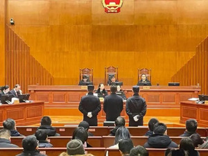 孔令栋当庭落泪，认罪认罚！