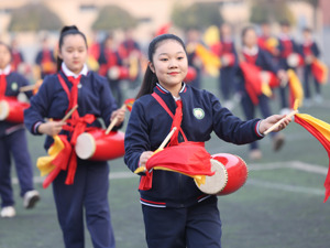 如何推进非物质文化遗产、红色资源发掘与利用？ 文旅部回应每经：将推动文物、非遗走进校园