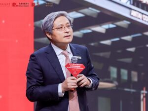 上海交大安泰经管学院院长、上海交大行业研究院院长陈方若：数智时代，人与文化的作用依然重要
