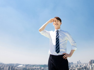 公司少缴6年前几个月社保，员工辞职后要求经济补偿，判决结果一波三折！