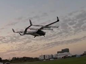 步入全球第一方阵！我国自研“空中出租车”：巡航速度达每小时200公里，可搭乘5人