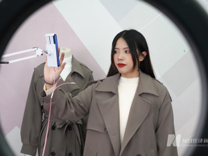 人工智能落地一年调查：全面替代“淘女郎”？这届AI还是太嫩了