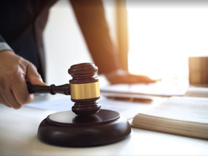 兴业银行尾盘涨停后续：福建港口集团及其4家子公司名下证券账户被限制交易6个月