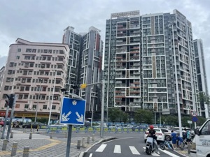 深圳经营贷续贷调查：二手房成交均价从8字头跌到6字头，评估价从600万降到200多万，业内称房价已基本触底