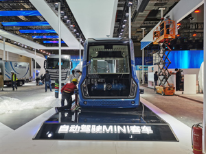 商用车市场迎来“双转型”浪潮！多家商用车企发布2024战略计划：新能源与全球化是关键词