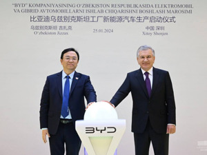 乌兹别克斯坦总统访问比亚迪 见证比亚迪乌兹别克斯坦工厂投产仪式
