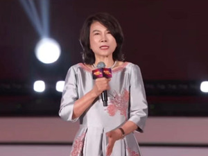 热搜！董明珠：多拿两个亿给员工发年终奖！格力电器不关心股价，我们不靠股价生存……