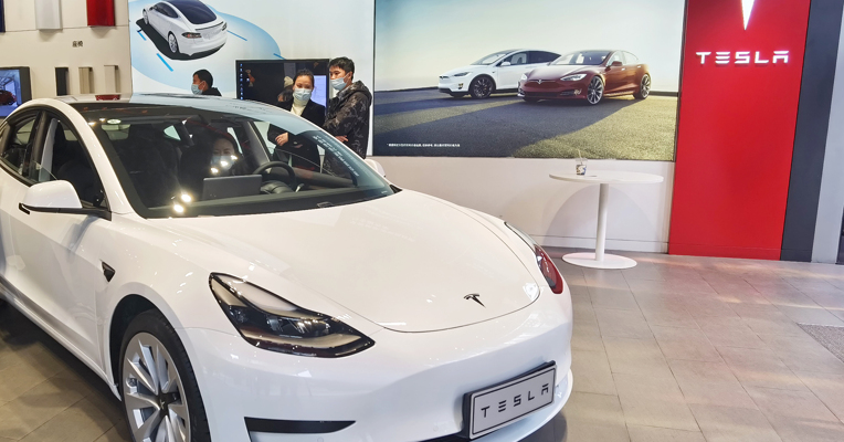 特斯拉：长航程Model 3涨价1000美元