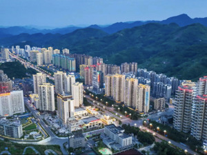 这个小县城要火！鼓励企业“预发工资交首付”，地方财政建立基金为购房者借资，官方回应来了