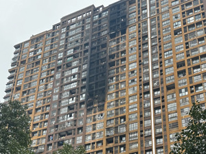直击南京“2·23”火灾小区：架空层监控失修，背后物业公司在新三板挂牌