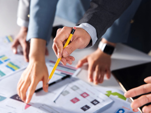 北交所“乳业第一股”骑士乳业交上市来首份成绩单：预计2023年营收12.56亿元