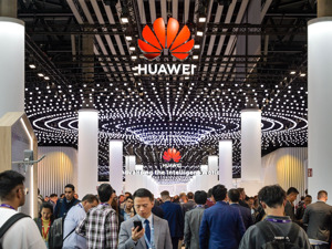 每经记者巴塞罗那直击MWC2024：超300家中企参展，5G、AI、XR成焦点
