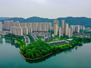 2023房企交付盘点 | 中海地产：去年交房超20万套，超10万户业主“交付即拿证”