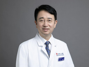 对话蔡磊主治医生 | 北医三院神经科主任樊东升：钦佩蔡磊，但不希望大家谈“渐冻”色变
