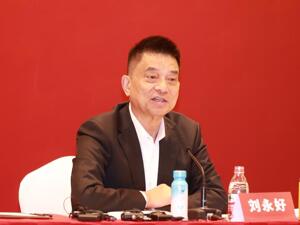 对话新希望刘永好：民营经济促进法立法是好事，是大事