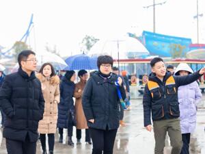 筑梦现代化 共绘新图景·代表委员履职故事|全国政协委员丁亚琳：为健康中国建设助力