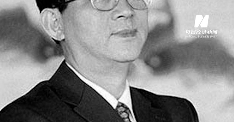 原武汉钢铁(集团)公司总经理刘本仁逝世，享年81岁