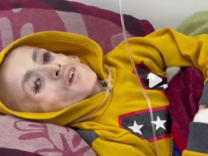触目惊心！12岁加沙男孩死于营养不良！联合国官员：整个加沙地带人道主义行动将要崩溃……