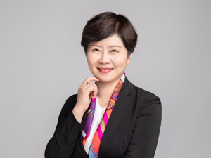 2024她力量｜赛诺菲中国罕见病业务掌舵人俞蕾：职业生涯是个长跑，“久”比“快”更重要