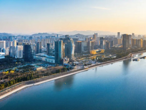 新盘摇号入围要拼社保、二手房日带看量创新高⋯⋯杭州楼市“小阳春”来了？