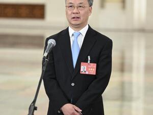 “我国金融安全基本盘非常稳固”！李云泽“部长通道”上发声，称正在研究降低乘用车贷款首付