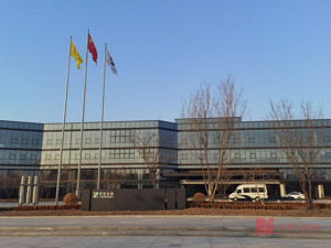 赴美上市刚1年，67岁创始人被扫地出门？ 国产疫苗佐剂龙头依生生物陷入“争夺战”