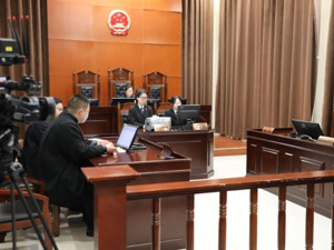 热搜！两名大学生合买彩票，中奖后一人不认账，法院：应均分