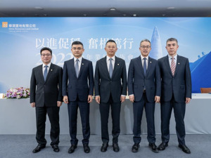 华润置地发布2023全年业绩 收益做多、模式做轻，有望率先跑通房企新模式