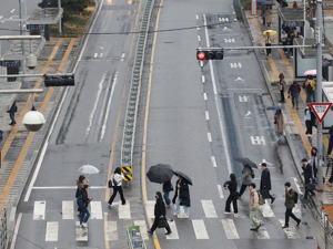 突发！韩国首尔97.6%公交车将停运，政府出手：提供免费班车……