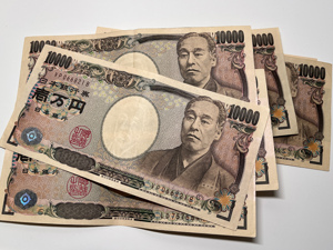 近3个月套利180万元！负利率落幕，日元跌至34年新低，“渡边太太”们的财富神话还能持续多久？