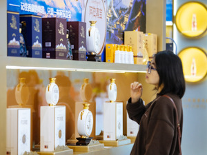 天佑德酒净利创新高，业绩转暖背后现多元化隐忧？