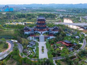 区域财经榜丨成都两大世界级“赛会”开幕；“13+2”省区市在重庆签署合作；“投资北京”大会签约超600亿
