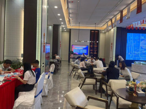 实探“五一”假期深圳楼市：房企推多重优惠揽客，部分楼盘仍依赖中介卖房