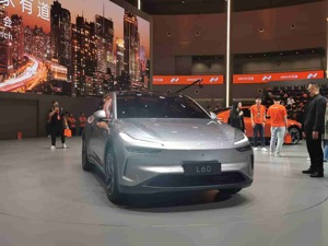 预售价21.99万元起！乐道品牌首车“仍有不错毛利” 李斌：蔚来不干卖一辆赔一辆的事