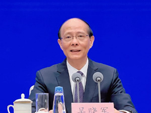 青海省省长吴晓军答每经：青海是发展绿色算力产业“天然良港”，算力运营成本比其他地区低30%