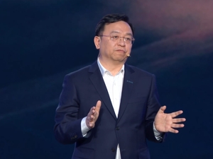 比亚迪发布重磅技术：续航超2000km，油耗仅2.9L！起售价9.98万，这两款车正式亮相