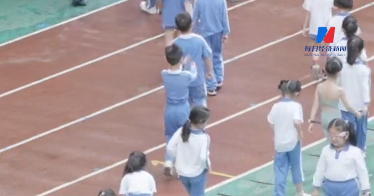 教育部明确校园暴力与学生欺凌防范治理专项行动具体要求 各校要成立学生欺凌治理委员会，对欺凌行为进行认定，依法依规进行处理
