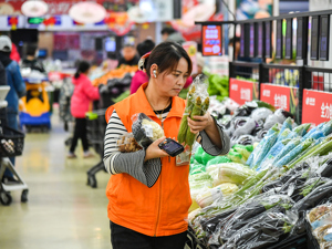 自有品牌成传统商超“救命稻草”？业内：有效，但一定不是唯一出路