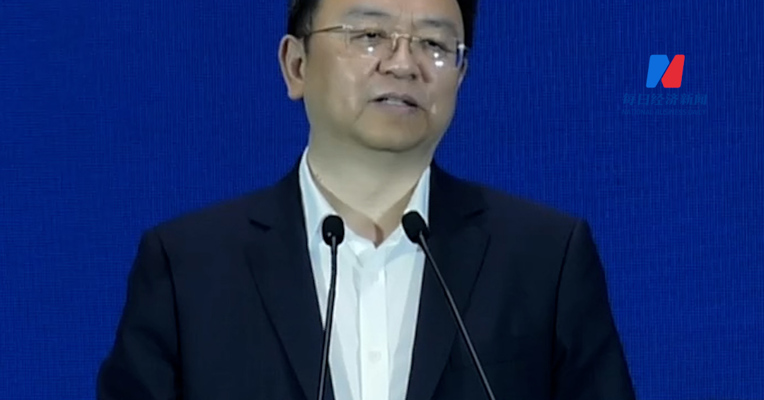 比亚迪董事长王传福谈汽车市场内卷：从“卷”价格到“卷”老板流量，“卷”是一种竞争，要拥抱这种竞争，打造世界级的品牌
