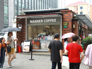 员工与顾客冲突风波下 Manner依旧“人手紧缺”