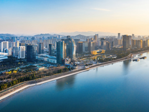连续4个月成交量高位、单月带看总量超50万次，杭州二手房市场“接住了”新政红利