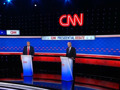 美国大选首场电视辩论，81岁拜登 vs 78岁特朗普，谁是赢家？