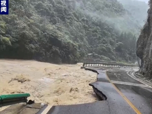 重庆遭遇强降雨！垫江县6人遇难，有地方河水倒灌、房屋被淹，有道路发生坍塌！重庆火车站26趟列车将停运